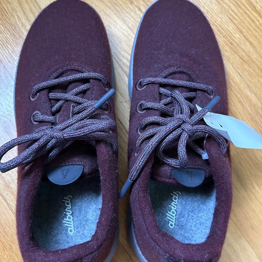 NWOT All Birds shoes in burgundy color